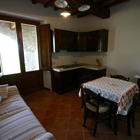 La Frontiera Villa San Feliciano Buitenkant foto